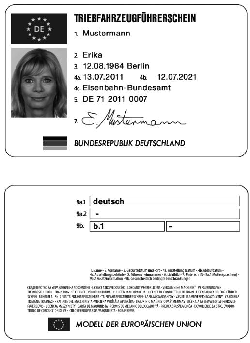 Vorder- und Rückseite eines Musters eines Triebfahrzeugführerscheins (BGBl. I 2011 S. 715)