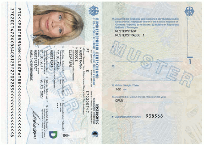 Ausweismuster Reiseausweis für Flüchtlinge, Passkartendatenseite und Passbuchinnenseite 1 (BGBl. 2017 I S. 237)